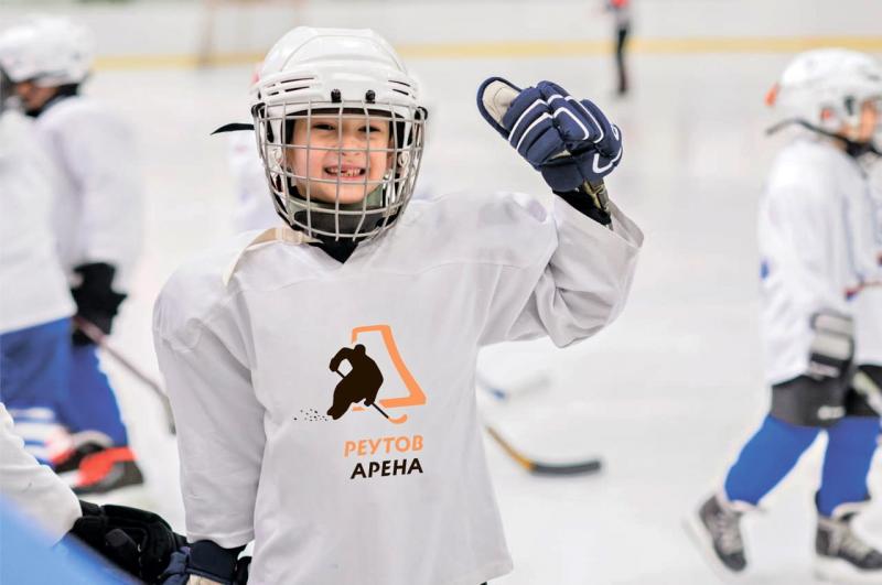 Юные хоккеисты первыми вышли на лед нового спорткомплекса в Реутове