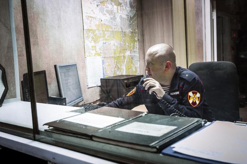 В Магнитогорске сотрудники вневедомственной охраны задержали мужчину, находившегося в федеральном розыске