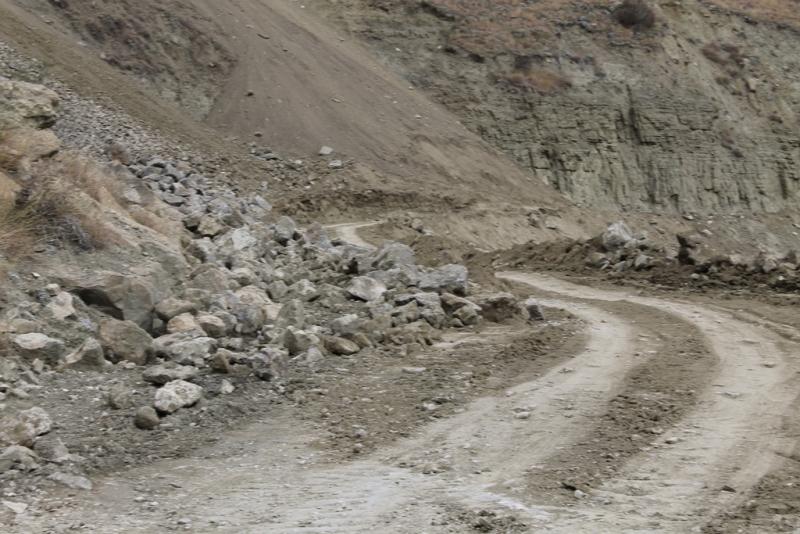 Активисты ОНФ провели мониторинг состояния дороги «Ботлих-Анди» в рамках реализации «майских указов»
