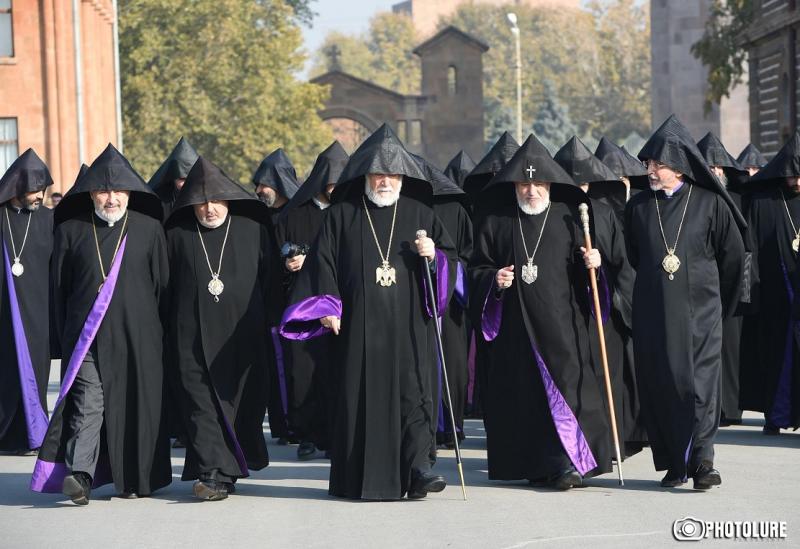 Высший духовный совет Армянской Апостольской Церкви призвал к признанию независимости Нагорного Карабаха (Арцаха)