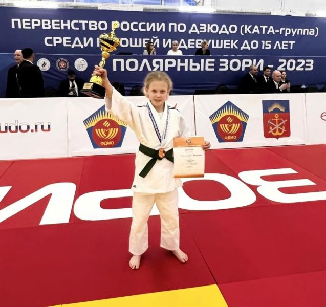 Дочь военнослужащего Росгвардии стала бронзовым призером в Первенстве России по дзюдо