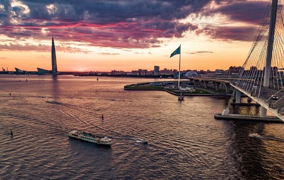 На 7% выросло число пассажиров на водных экскурсиях в Петербурге с выходом в Финский залив