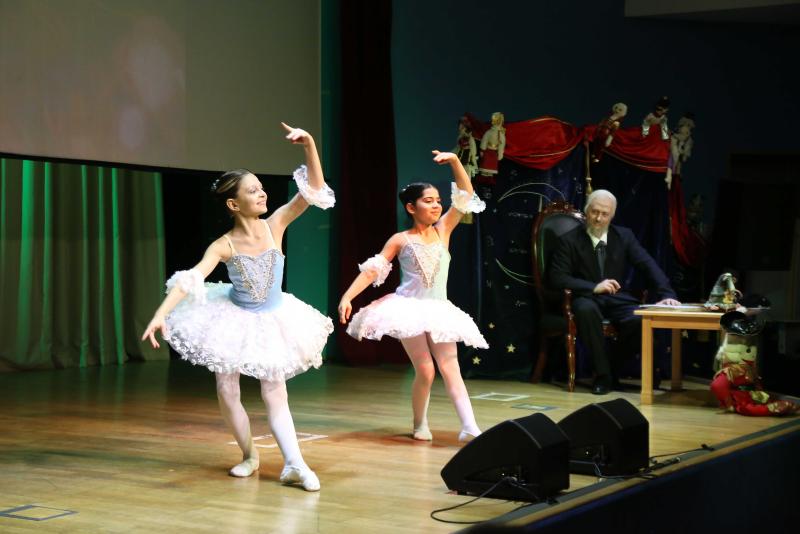 В РГДБ состоялась новогодняя арт-постановка «История балета 