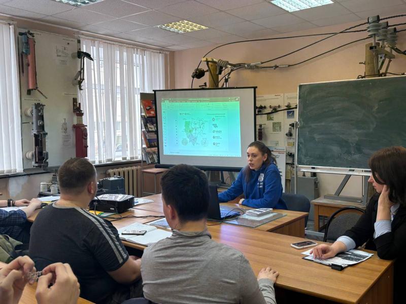 «Россети Центр» оказывают содействие в трудоустройстве будущих энергетиков