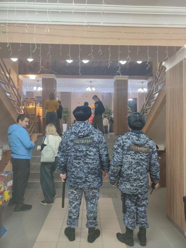 Безопасность детского спектакля «Волшебный цветок» в Егорьевске обеспечена Росгвардией