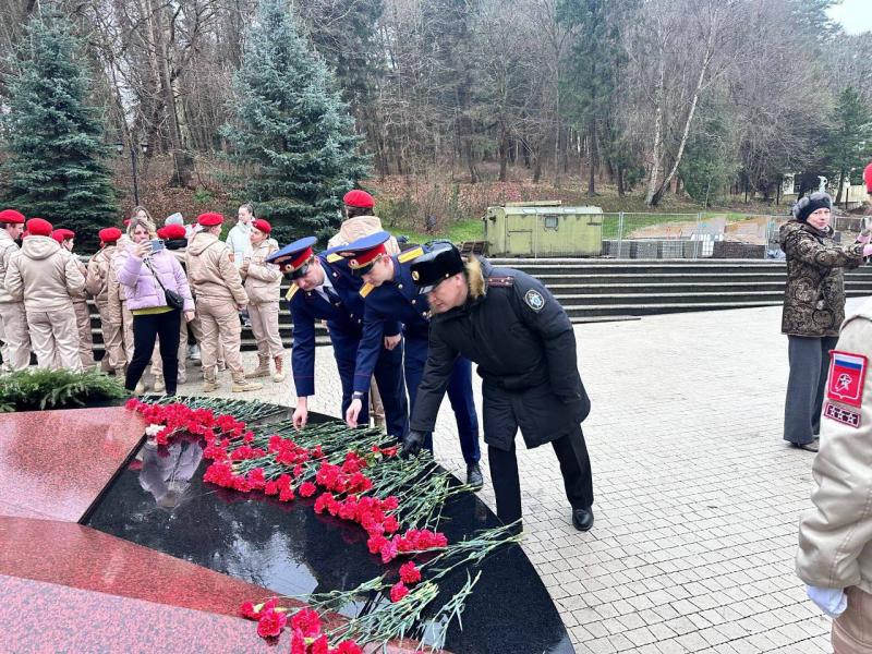 Военные следователи приняли участие в памятных мероприятиях, посвященных Дню Неизвестного Солдата
